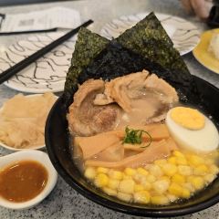 BOOMERANG • The Illusionist User Photo