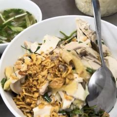 Pho Ga Nguyet User Photo