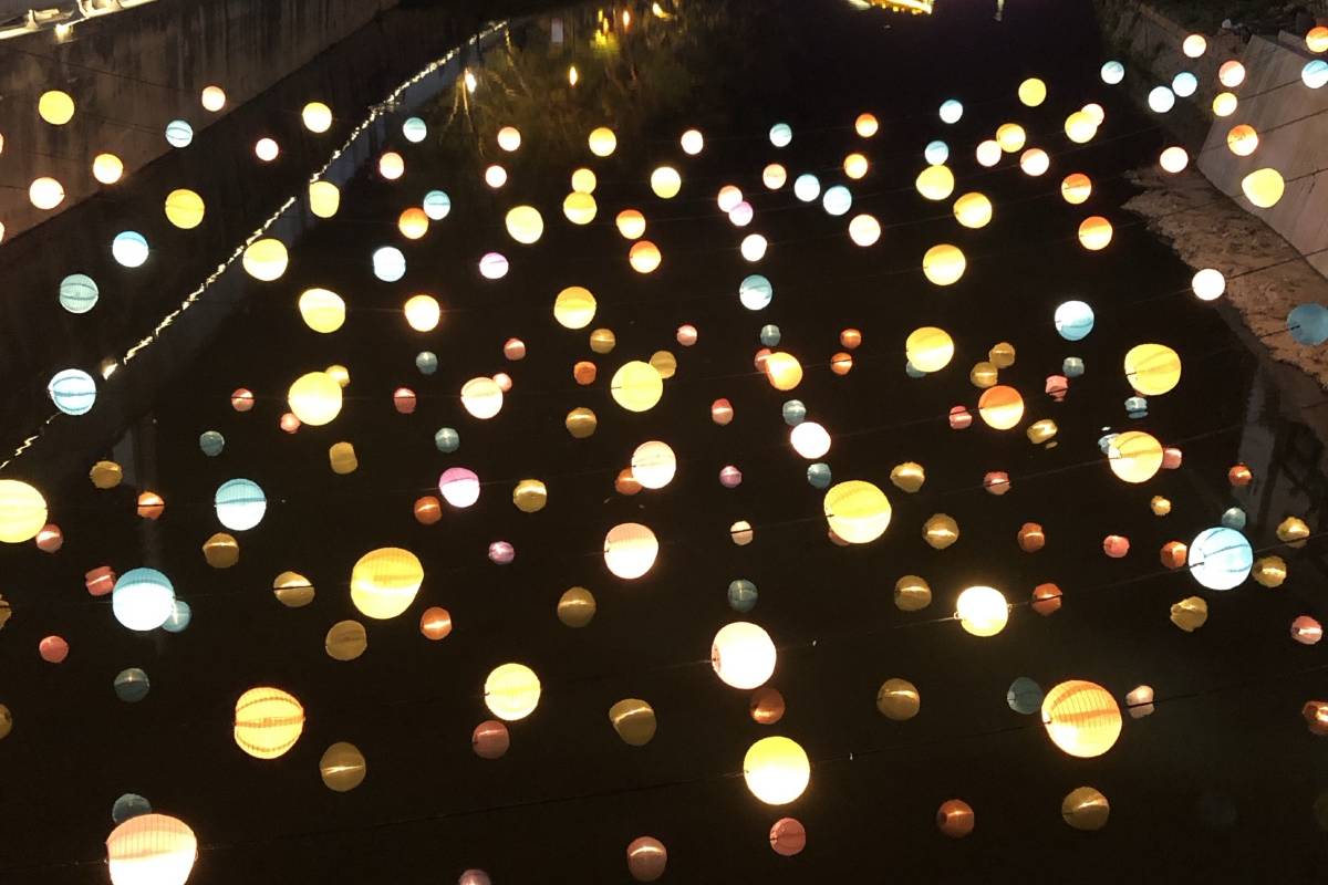 月津港燈節。圖片來源：Trip.com