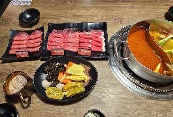 馬辣頂級麻辣鴛鴦火鍋 西門店張用戶圖片