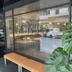 M One Cafe Daan 여행 사진