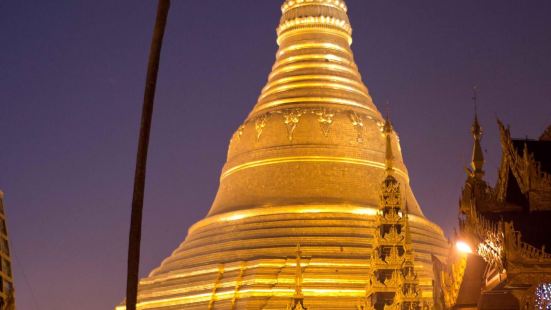 The Shwedagon Pagoda; Mon: ကျာ
