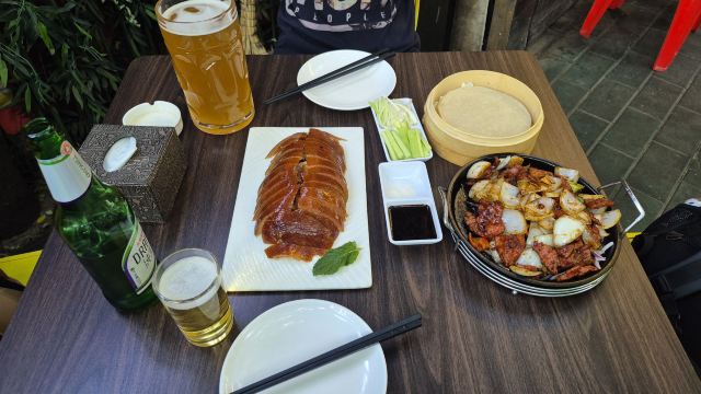 京尊烤鴨店|手頃な価格で本場の北京ダックを味わう