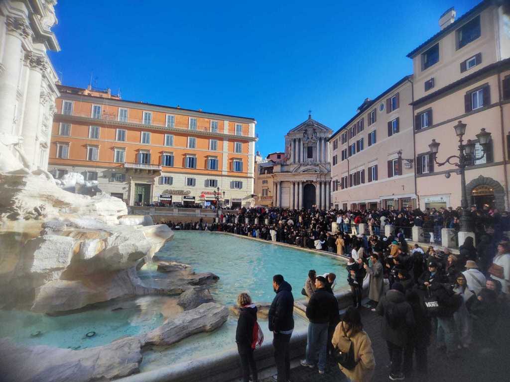 最新】トレビの泉 - チケット、営業時間、口コミ、写真 [2026年] Trip.com