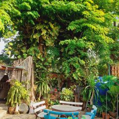 Motherhouse Bar and Restaurant 여행 사진