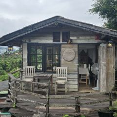 Magic Mountain Cafe User Photo