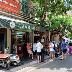 Banh Mi 25 여행 사진