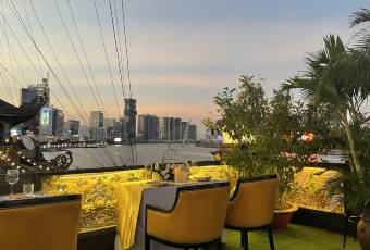 Elisa Floating Restaurant user photo