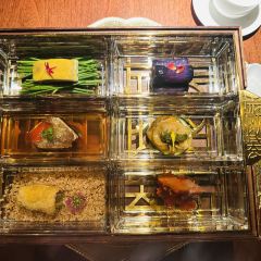 Jiang Nan by Jereme Leung User Photo