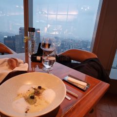 Limited Edition Grill 여행 사진