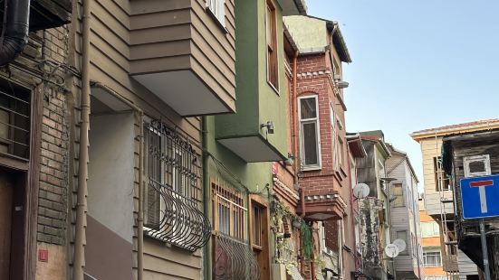 The historic streets of Istanb