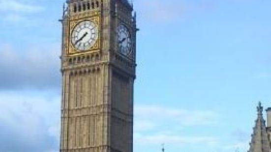 倫敦大笨鐘大笨鐘在1859年落成，成為世界上最大、最準確的四