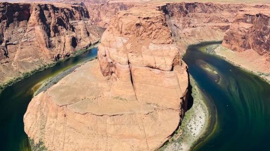 Horseshoe Bend is a nature&#39