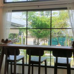 Laphat’s Home Café User Photo