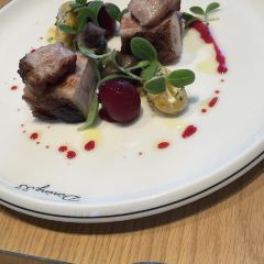 Hills House Dining 33 User Photo