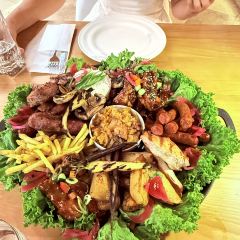 PUB 13 Restaurant Medieval 여행 사진