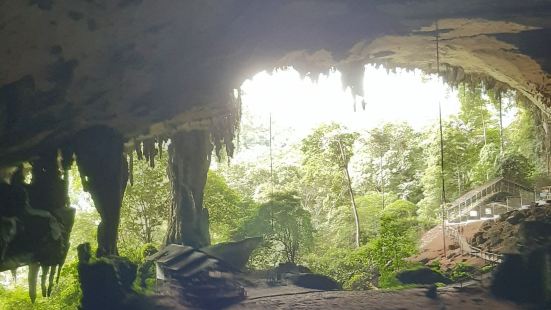 sarawak have many cave to expl