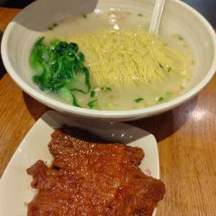 Dong Tai Xiang Sheng Jian Guan(Chongqing Bei Roaddian) 여행 사진