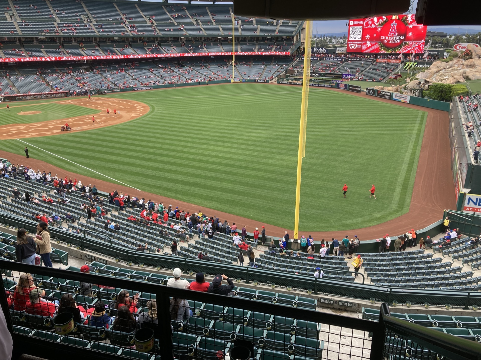 最新】エンゼル・スタジアム・オブ・アナハイム - チケット、営業時間