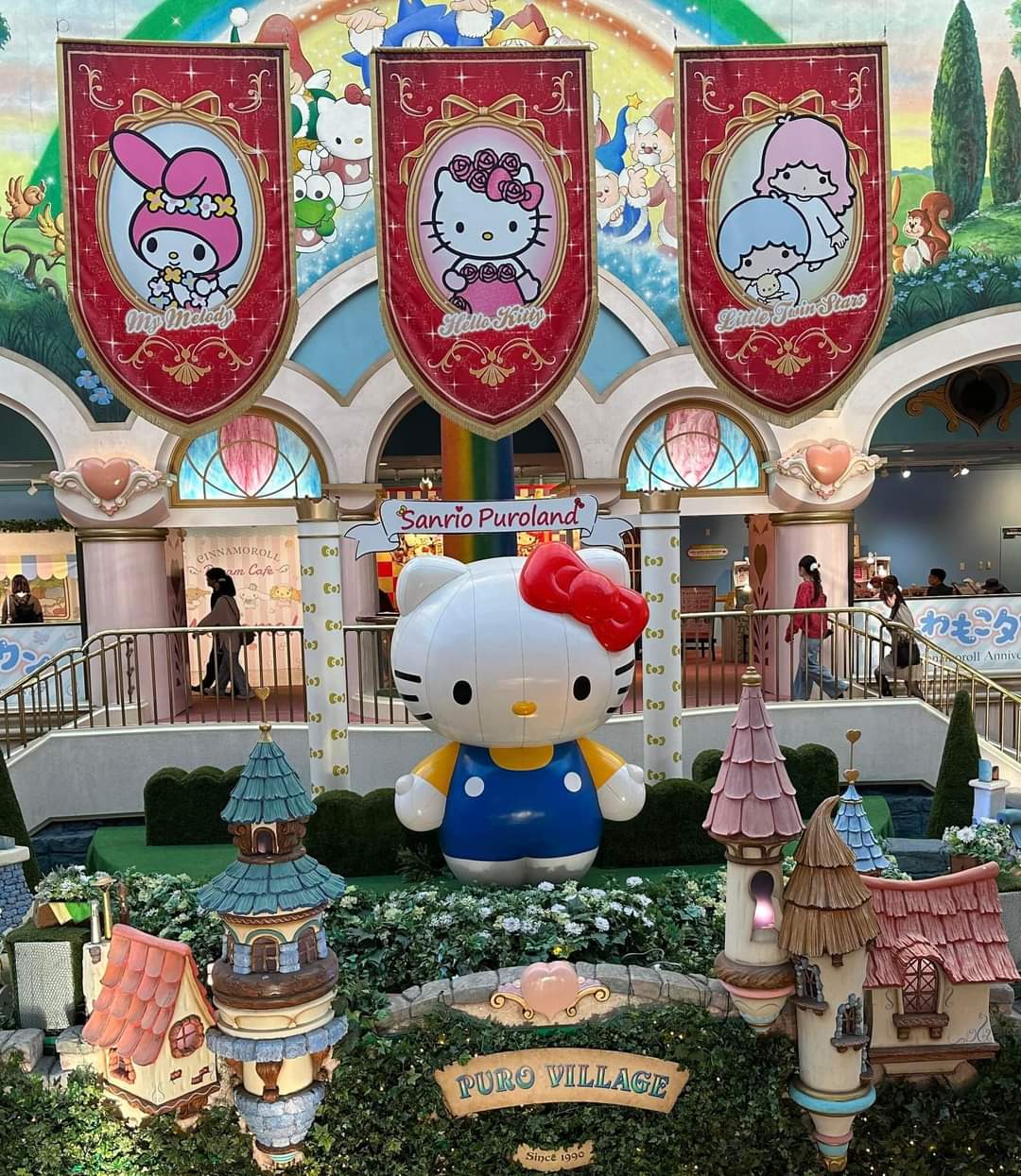 70 Sanrio Puroland Stock Photos, High-Res Pictures, and Images - Getty  Images