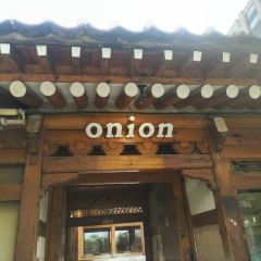 Cafe Onion Anguk User Photo