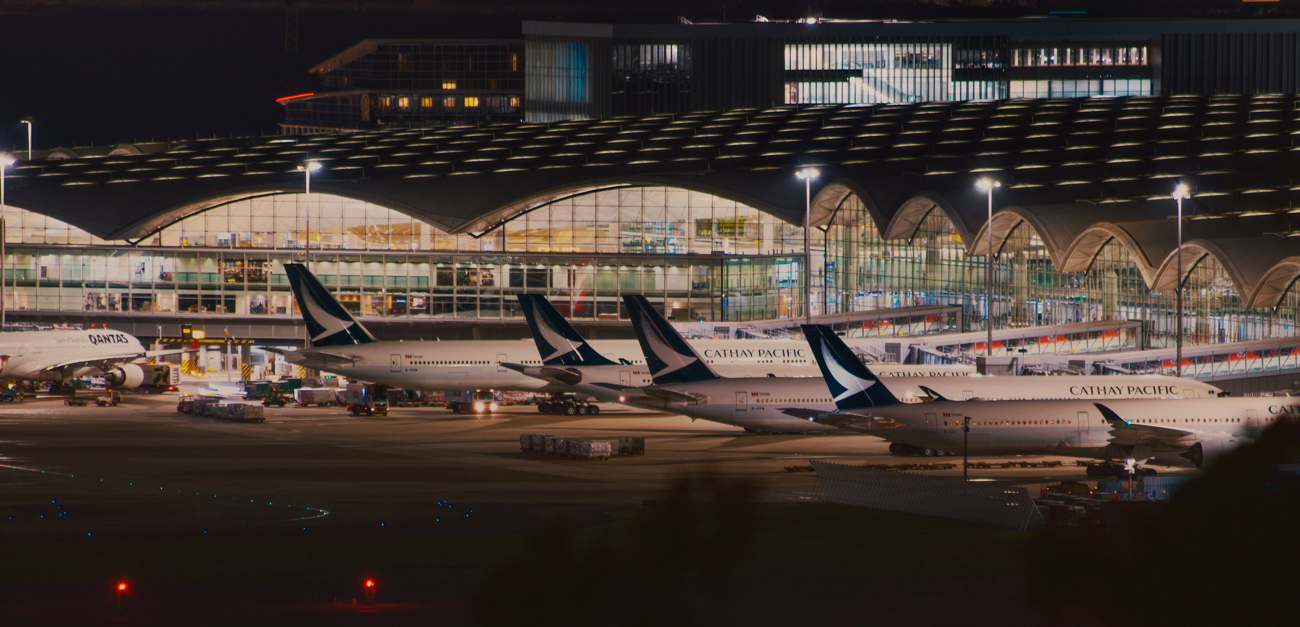 Hong Kong International Airport, Source: Photo by Sugarman on Unsplash