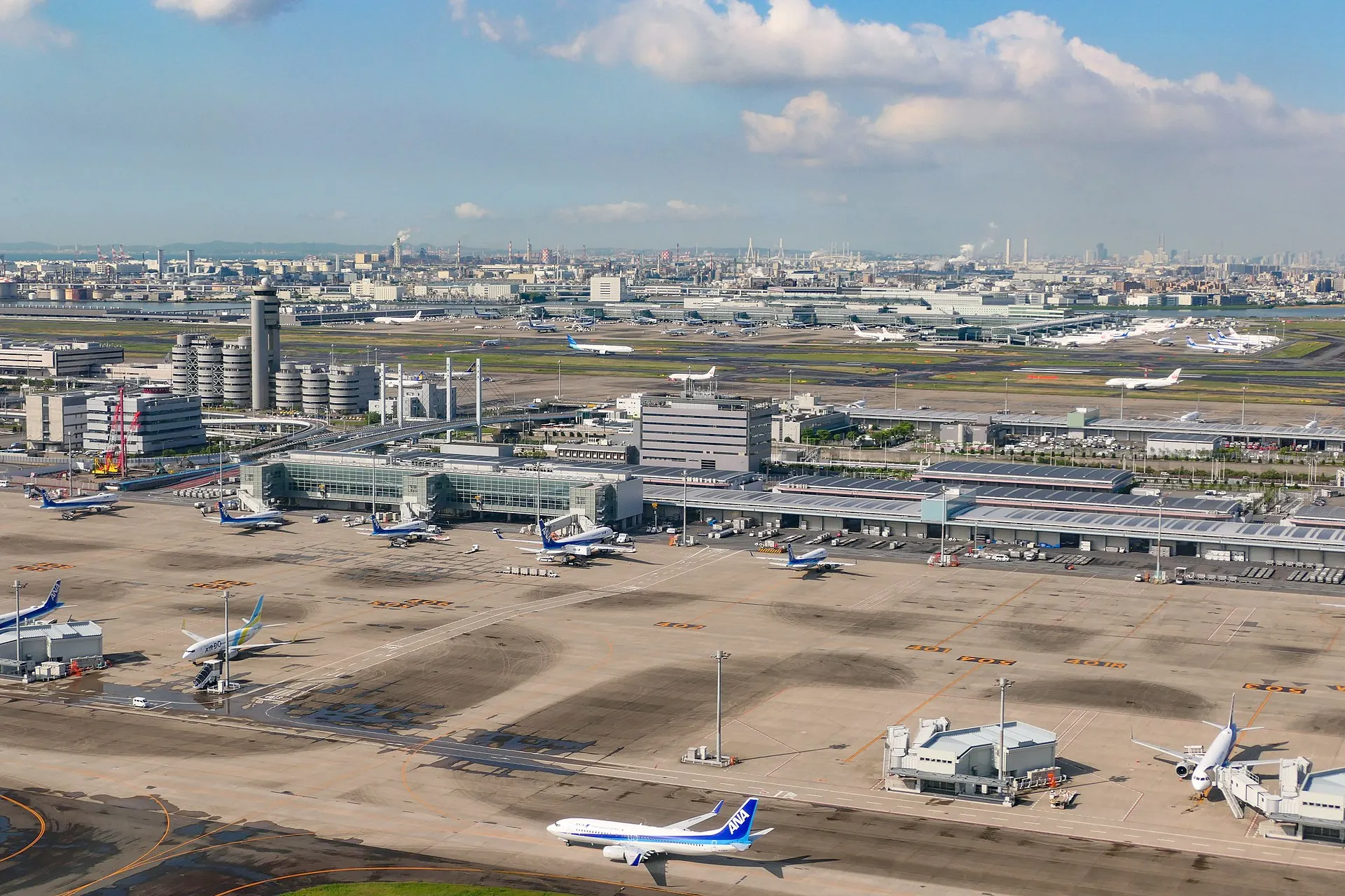 距離川崎市最近的機場是東京羽田機場