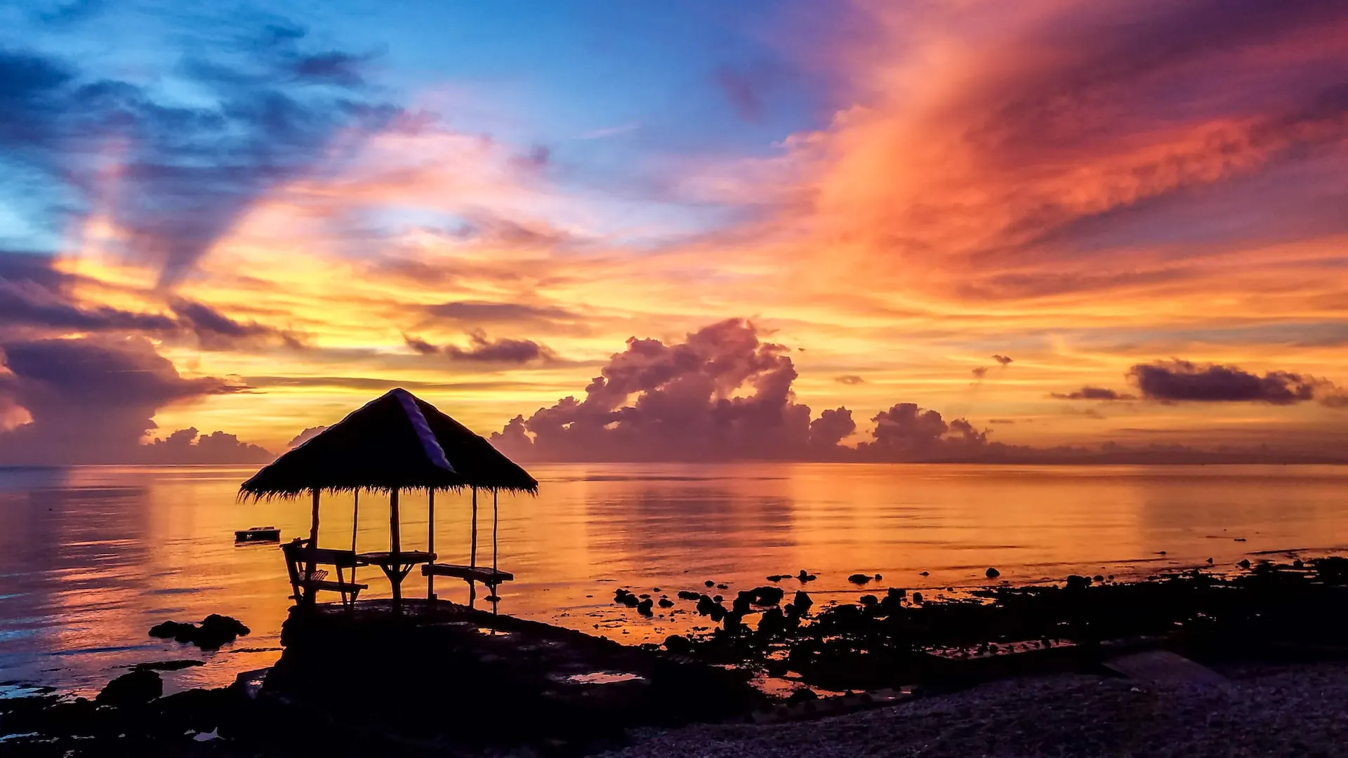Sunset in Cebu, Source: Photo by Mike L on Unsplash