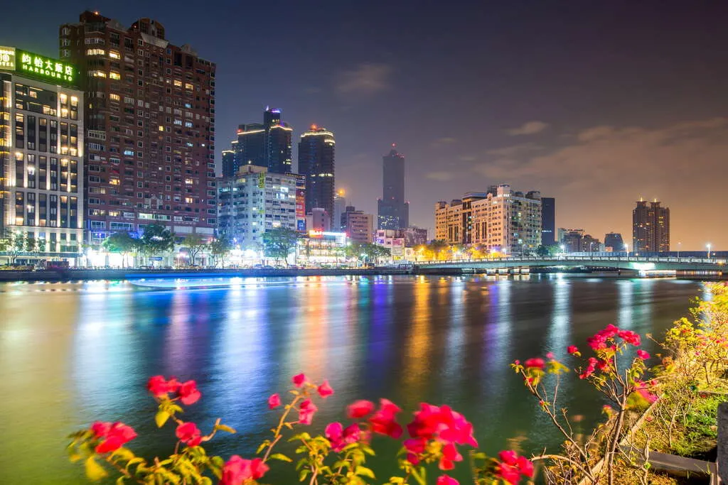 高雄愛河浪漫夜景