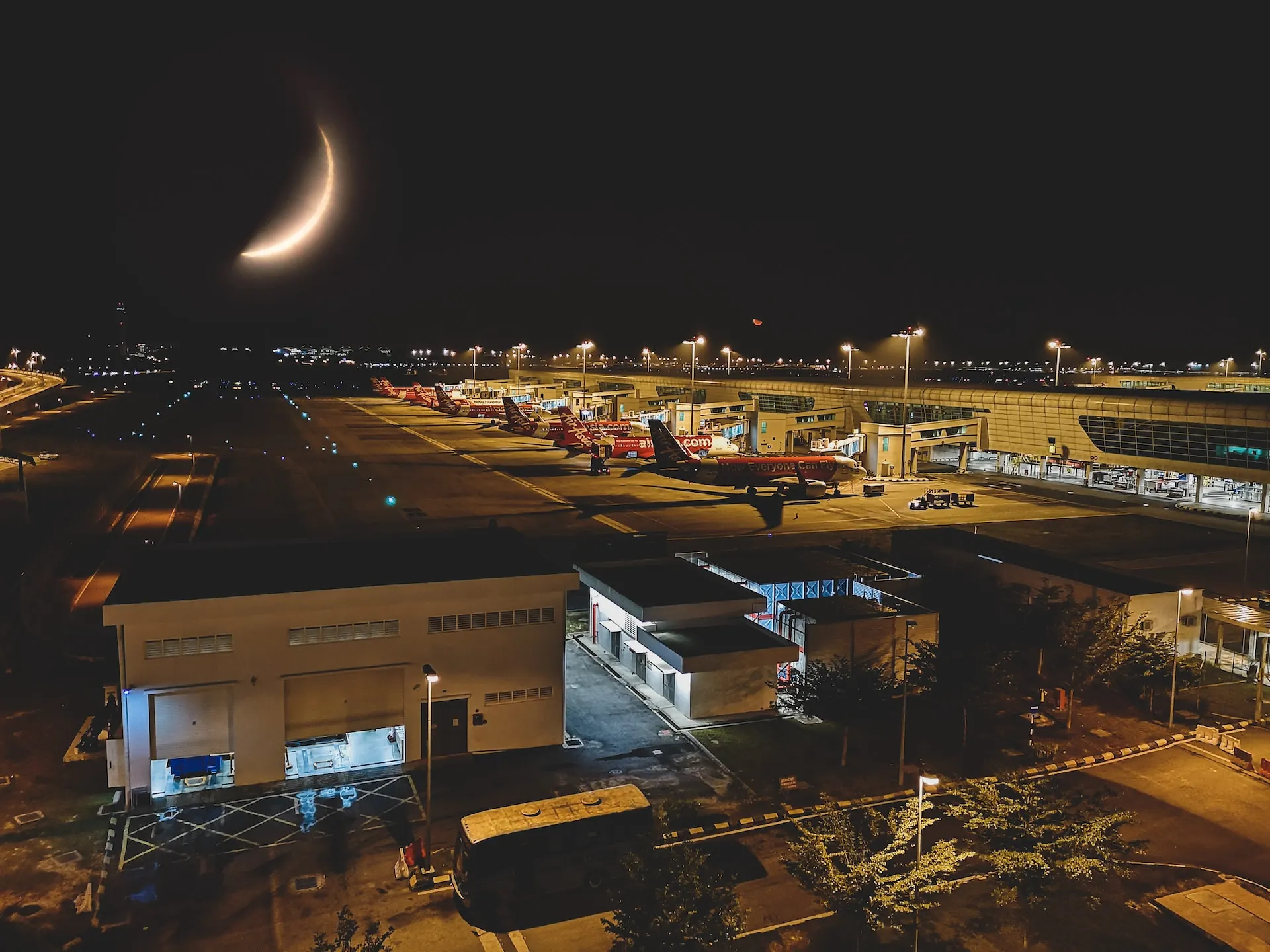 Kuala Lumpur International Airport. Source: Photo by Aniq Danial on Unsplash