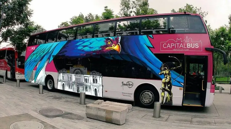  Buses are a popular mode of transportation in Mexico