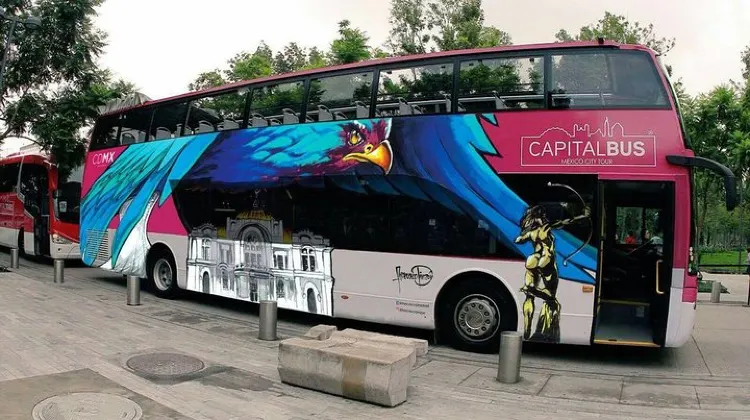 Buses are a popular mode of transportation in Mexico