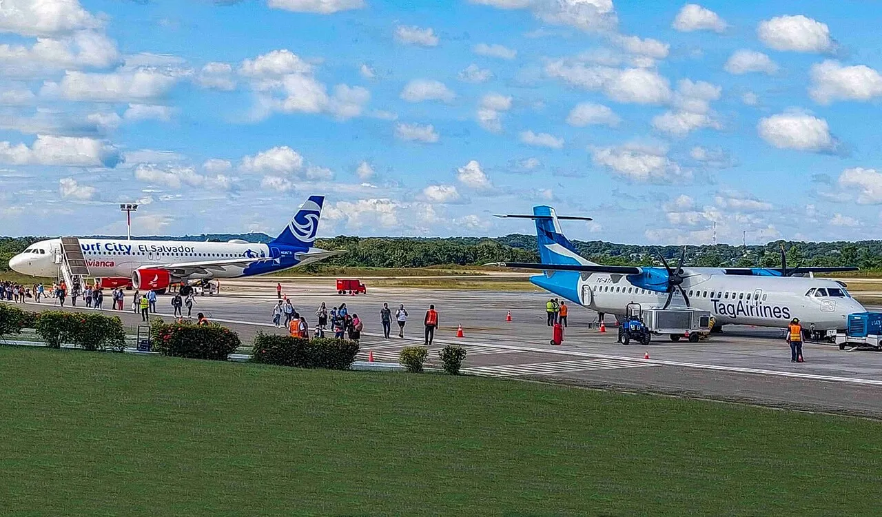 Mundo Maya International Airport. Source: Photo by MHernandezp05 / Wikipedia.
