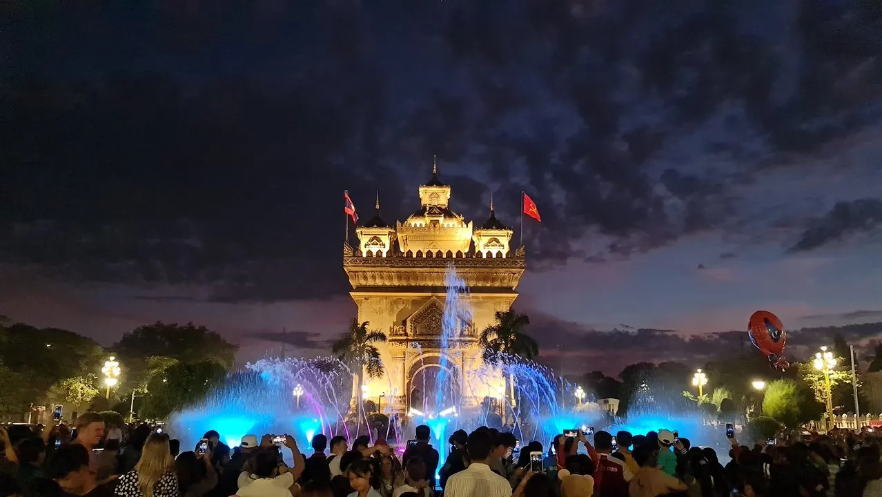 Patuxay - Victory Monument, Vientiane