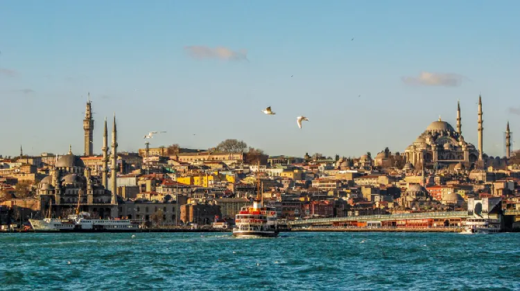 Cityscape of Istanbul, Source: Photo by Engin Yapici on Unsplash