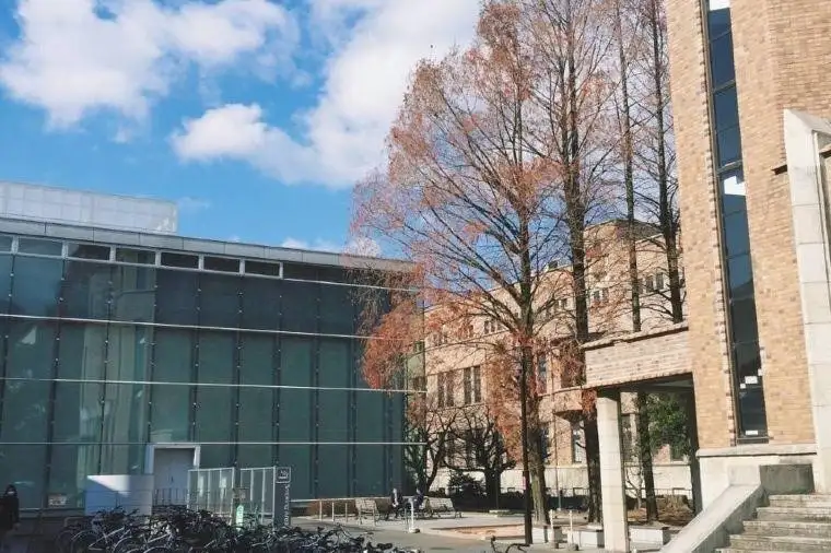 京都大學在全日本綜合排名第二，是頂尖的學府