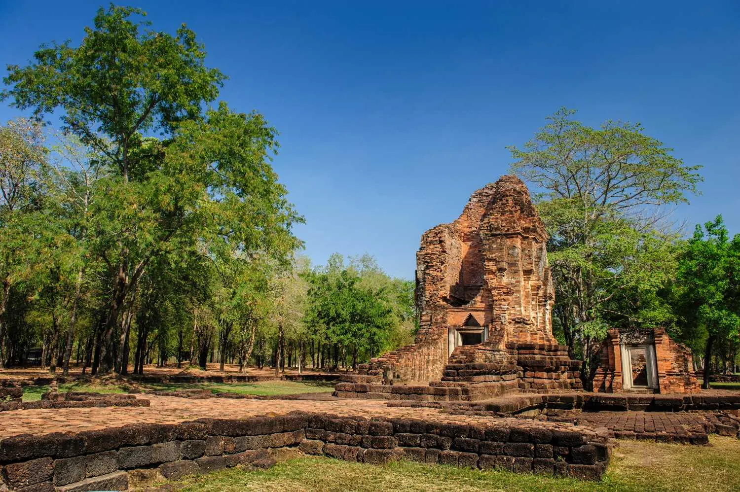 อำเภอวิเชียรบุรี-อุทยานประวัติศาสตร์ศรีเทพ (Source: การท่องเที่ยวแห่งประเทศไทย)