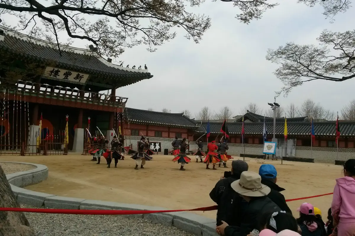 수원화성(출처: instagram@suwonhwaseongfortress