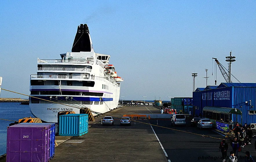 제주항여객선터미널(출처: blog.naver.com/vepyo49)