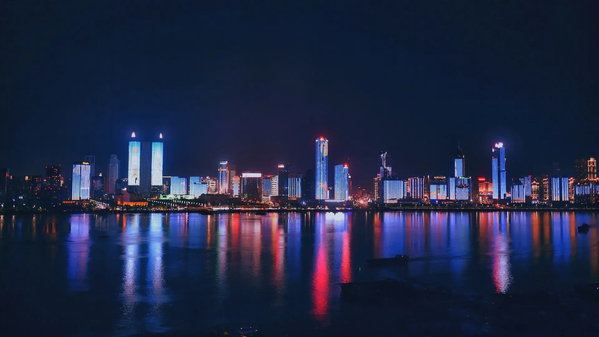 Night view in Nanchang. Source: Photo by Eriksson Luo on Unsplash