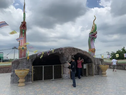 วัดป่าห้าพระองค์ ตำบลคลองสาม (แหล่งที่มาของภาพ: Naja News)