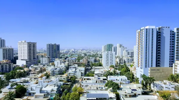 Cityscape of Karachi. Source: Photo by Muhammad Jawaid on Unsplash