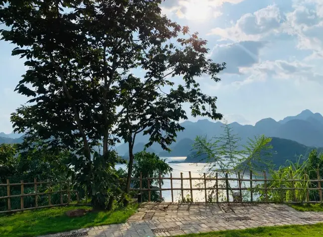 清遠桃花湖的步道 