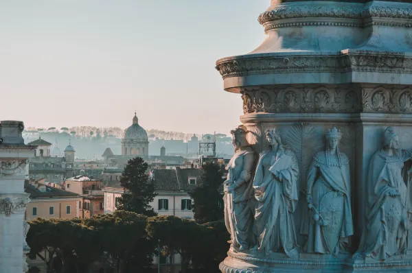 Cityscape of Rome, Source: Photo by Carlos Ibanez on Unsplash