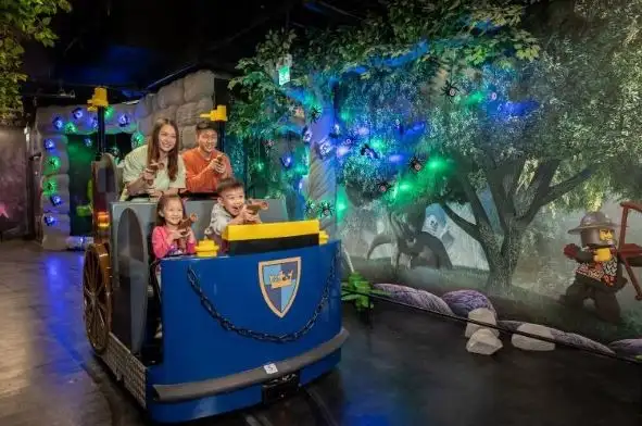 這是香港首個樂高®室內遊樂場。