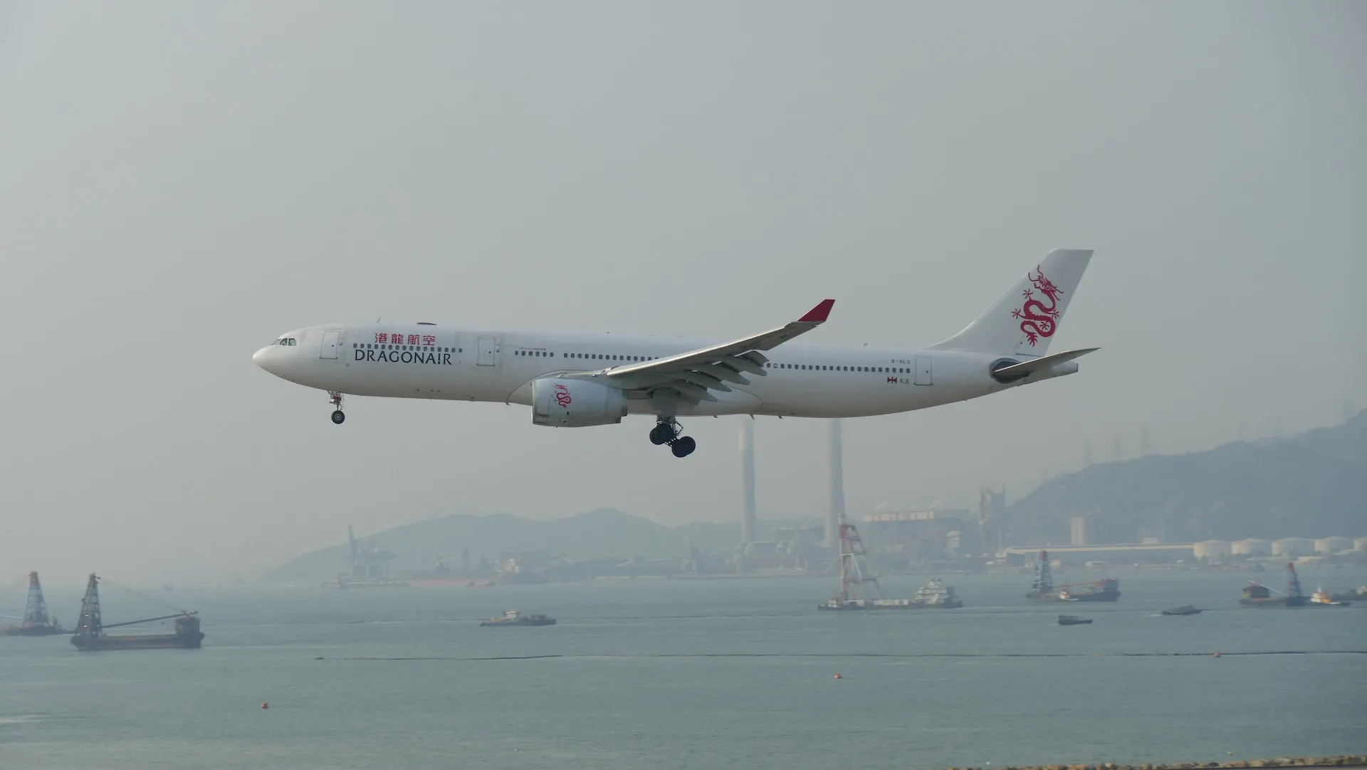 Hong Kong International Airport. Source: Photo by Hans Dorries on Unsplash