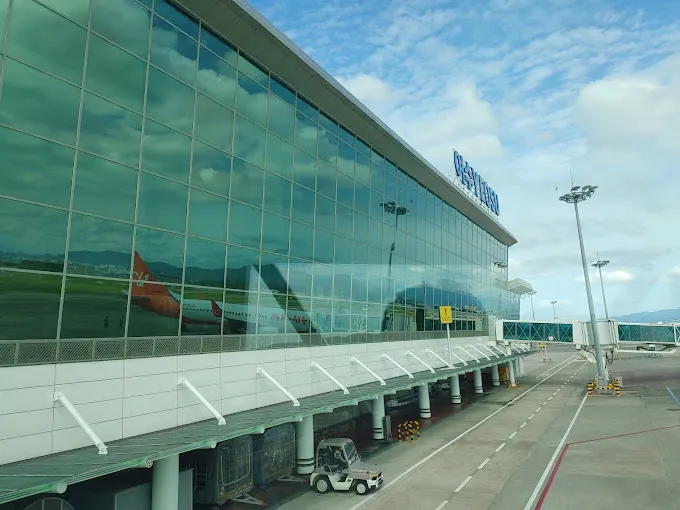 Yeosu Airport, Yeosu. Source: Photo by JJ M/Google Maps