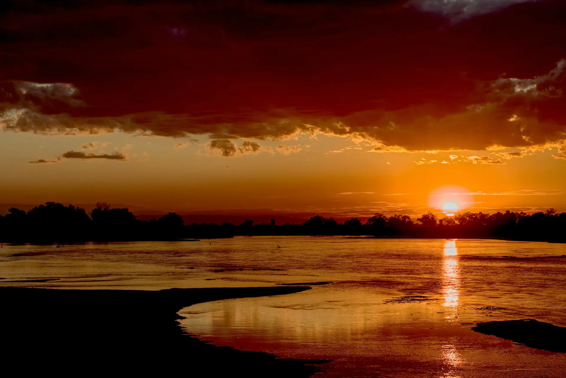 Nuatural landscape in Lusaka, Source: Photo by Ian Mcgrory on Unsplash