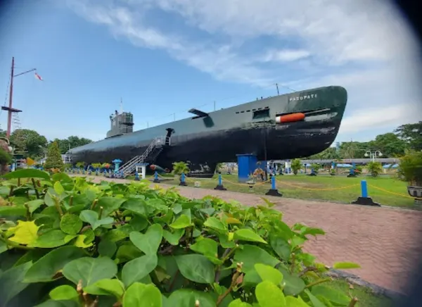 Submarine Monument, Surabaya