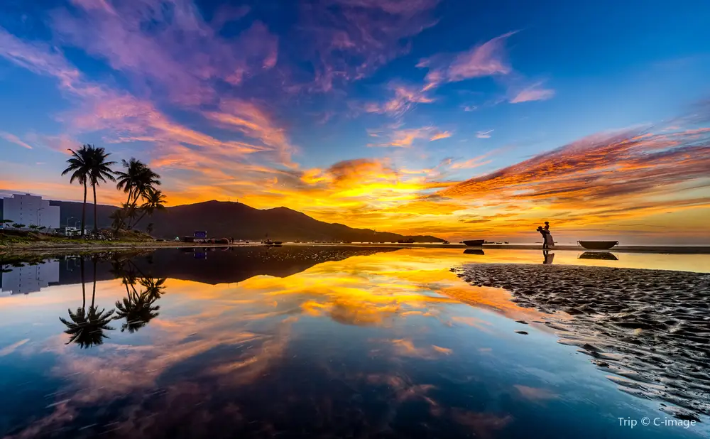 峴港美溪海灘黃昏景色